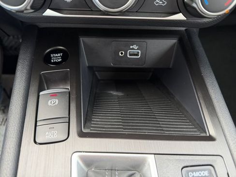 Used 2025 Nissan Kicks S image 22