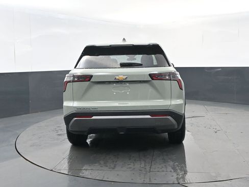 New 2026 Chevrolet Equinox LT image 4