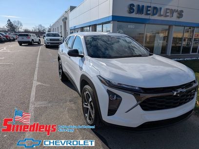 Used 2024 Chevrolet Trax RS w/ Sunroof Package