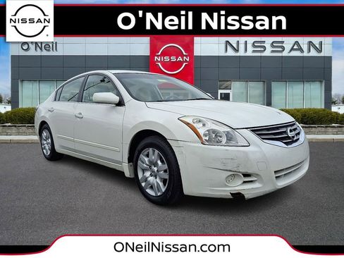 Used 2012 Nissan Altima 2.5 S image 1