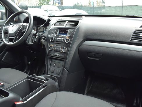 Used 2017 Ford Explorer 4WD Police Interceptor image 11