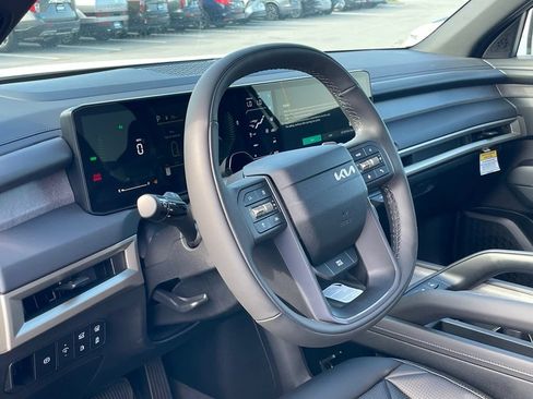 New 2027 Kia Telluride EX w/ Towing Package FWD image 9