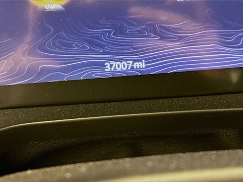 Used 2023 Jeep Grand Cherokee Limited w/ Black Appearance Package image 19