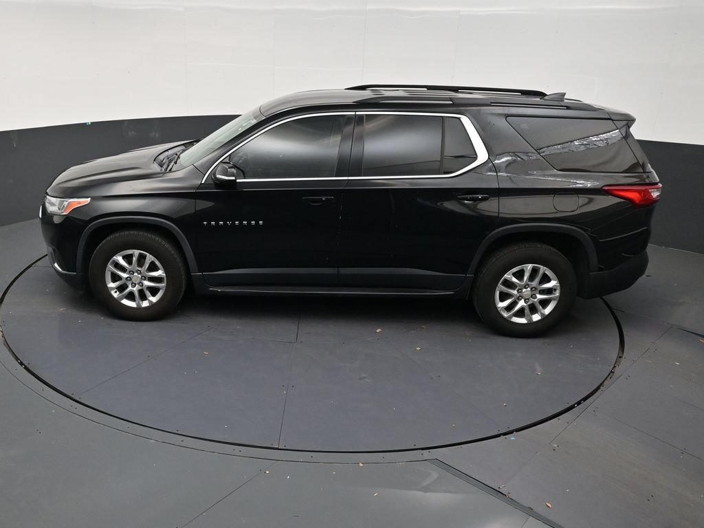 Used 2019 Chevrolet Traverse LT FWD image 12