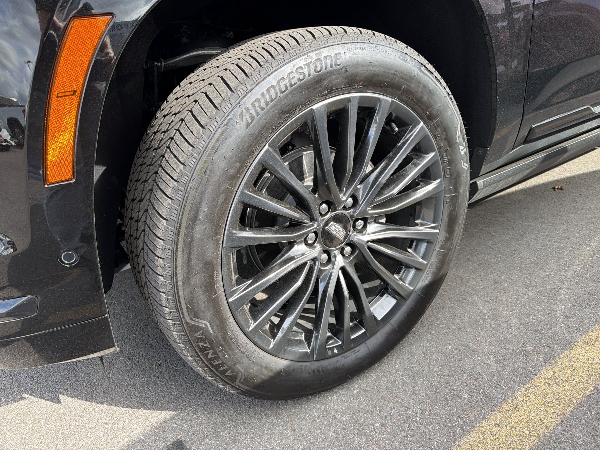 Certified 2025 Cadillac Escalade Sport Platinum AWD/4WD image 7