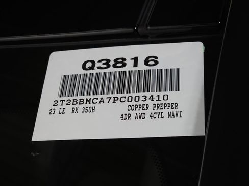 Certified 2023 Lexus RX 350 w/ Accessory Package (Z1) image 35