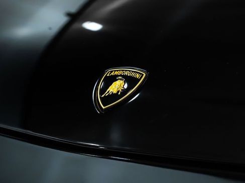 Used 2014 Lamborghini Gallardo LP 560-4 image 18