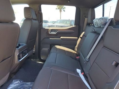 New 2026 GMC Sierra 1500 Denali image 12