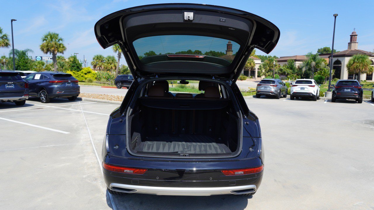 Used 2018 Audi Q5 2.0T Premium Plus w/ Premium Plus Package AWD/4WD image 38