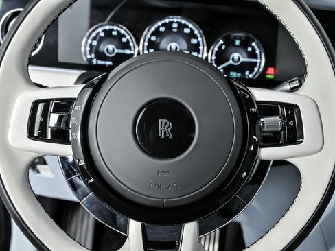 Used 2023 Rolls-Royce Ghost image 30