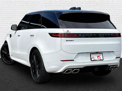 Used 2025 Land Rover Range Rover Sport Autobiography AWD/4WD image 4