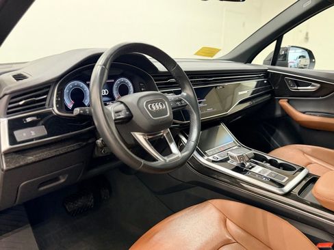 Used 2023 Audi Q7 3.0T Premium w/ Convenience Package AWD/4WD image 13