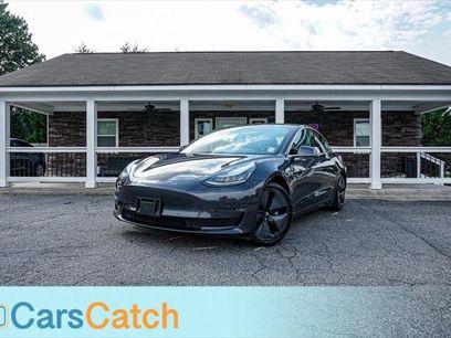 Used 2019 Tesla Model 3 Mid Range