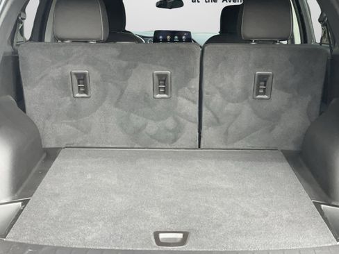 Used 2023 Chevrolet Blazer LT image 8