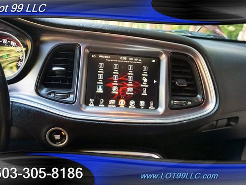 Used 2021 Dodge Challenger R/T image 4