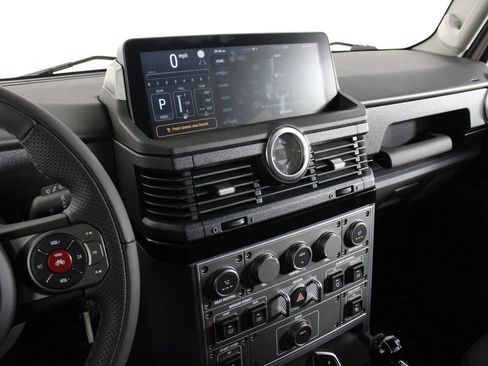 New 2025 INEOS Grenadier Fieldmaster Edition image 7