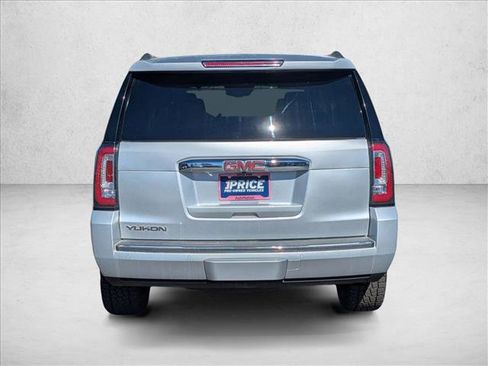 Used 2020 GMC Yukon Denali w/ Denali Ultimate Package AWD/4WD image 6