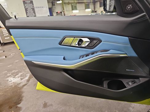 New 2026 BMW M3 w/ Executive Package image 28