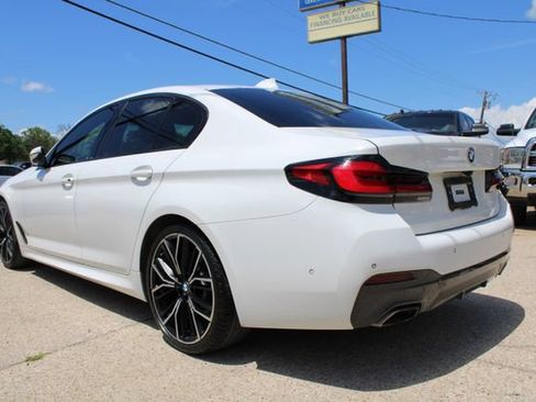 Used 2021 BMW 530i w/ M Sport Package RWD image 5