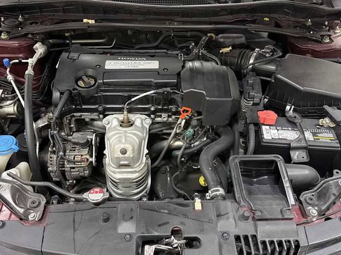 Used 2013 Honda Accord Sport image 29