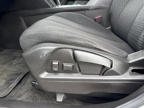 Used 2015 Chevrolet Equinox LS image 16