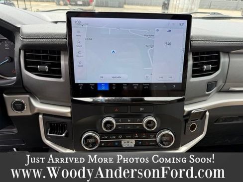 Certified 2023 Ford Expedition XLT RWD image 8