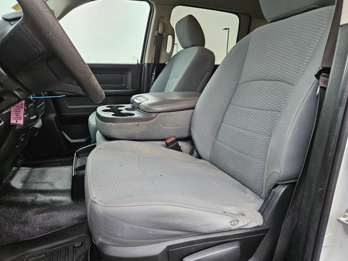 Used 2018 RAM 2500 Tradesman w/ Popular Equipment Group image 17