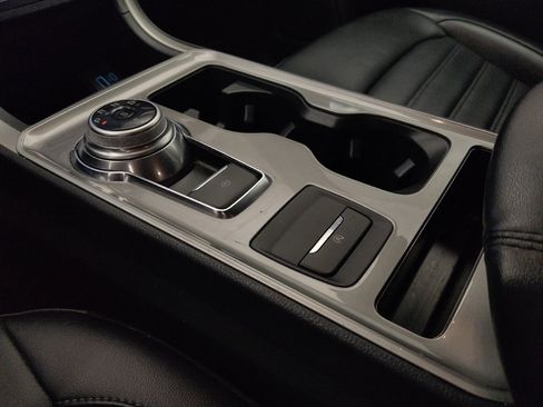 Used 2023 Ford Edge SEL image 26