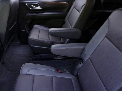 Used 2024 Chevrolet Tahoe High Country AWD/4WD image 34