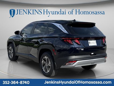 New 2026 Hyundai Tucson Blue SE AWD/4WD image 5