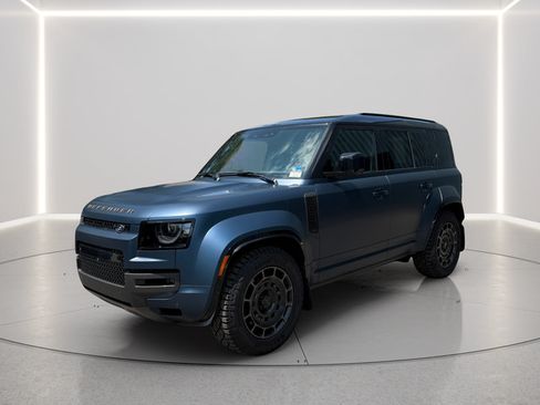 Certified 2026 Land Rover Defender 110 OCTA AWD/4WD image 1