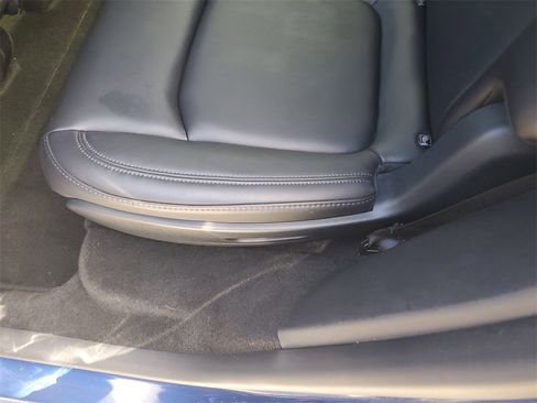 Used 2022 Tesla Model Y Long Range image 13