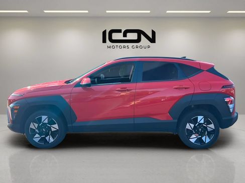 Used 2025 Hyundai Kona SEL AWD/4WD image 2