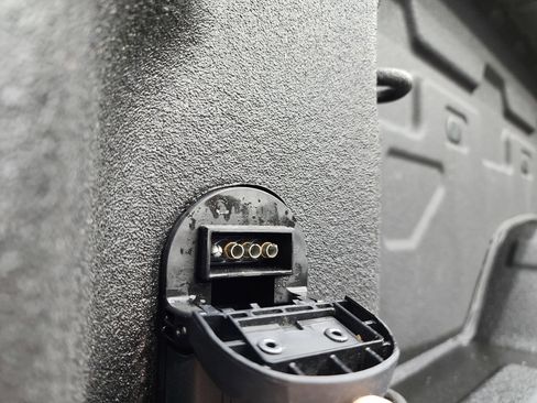 Used 2024 Chevrolet Silverado 3500 LT w/ Convenience Package image 29