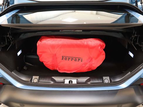 Certified 2022 Ferrari Portofino M image 23