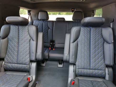 New 2026 Cadillac Escalade IQL Luxury image 24