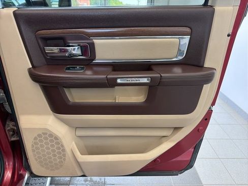 Used 2014 RAM 1500 Laramie w/ Convenience Group AWD/4WD image 10