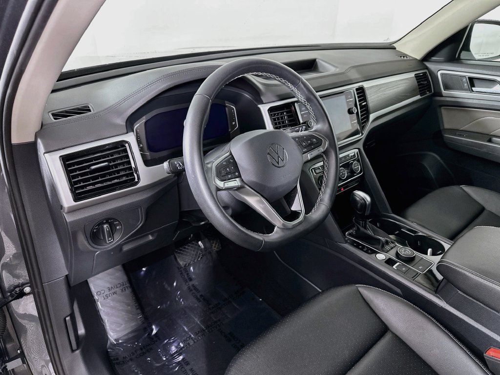 Used 2023 Volkswagen Atlas SE AWD/4WD image 14