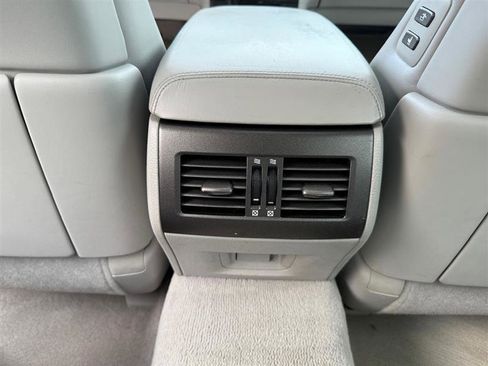 Used 2011 Lexus LS 460 AWD image 23