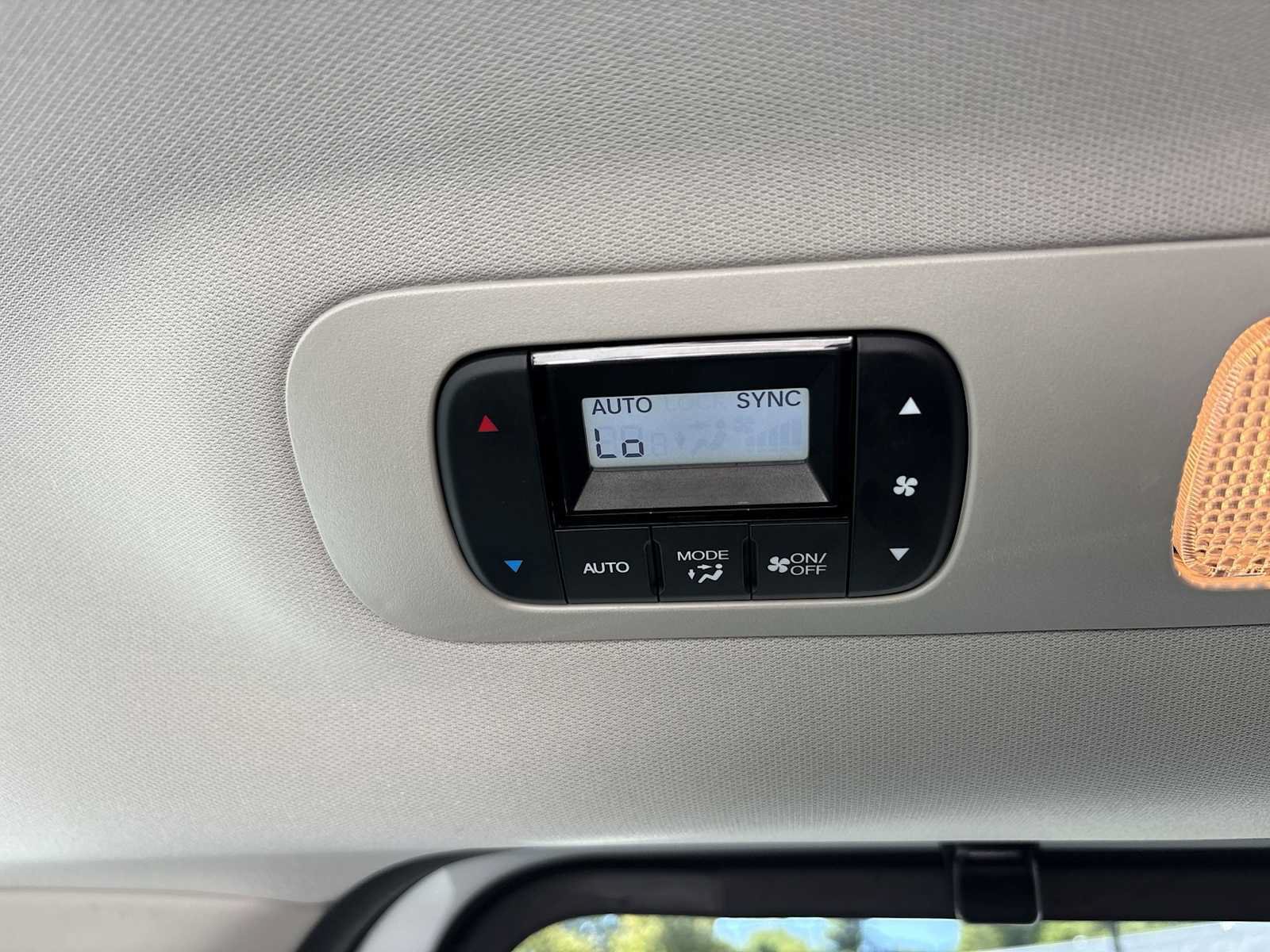 Used 2025 Honda Odyssey EX-L image 21