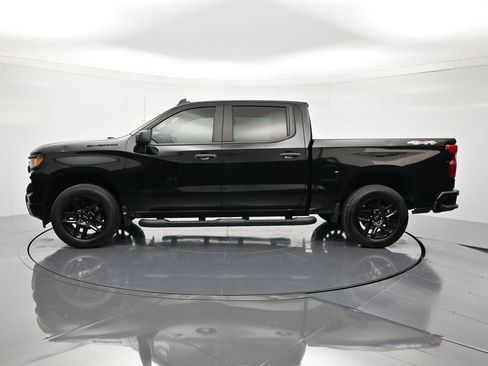 Used 2023 Chevrolet Silverado 1500 Custom w/ Rally Edition image 9