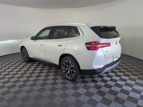 Used 2025 BMW X3 xDrive30i w/ Convenience Package image 3