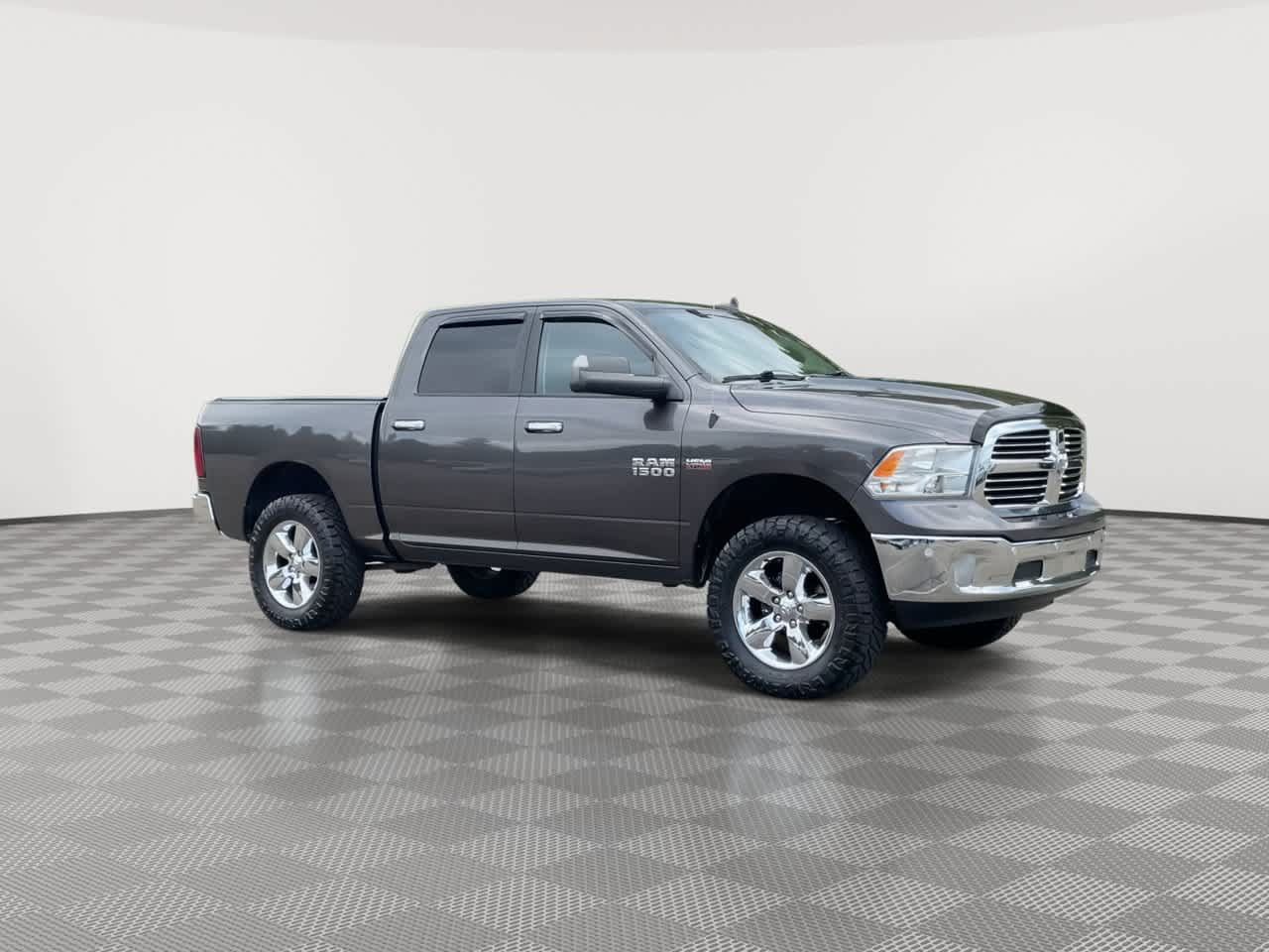 Used 2017 RAM 1500 Big Horn AWD/4WD image 2