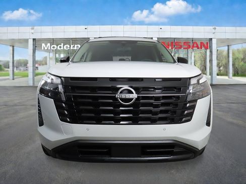 New 2026 Nissan Pathfinder SV AWD/4WD image 8