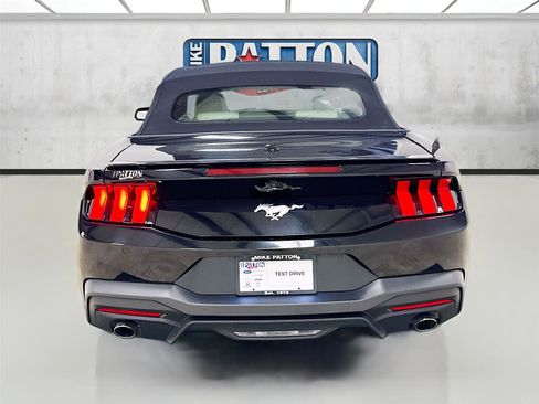 Used 2024 Ford Mustang Premium image 6