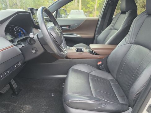 Certified 2021 Toyota Venza XLE w/ Softex Package image 25