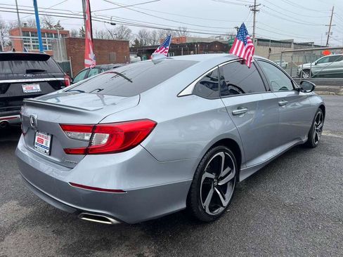 Used 2019 Honda Accord Sport image 11