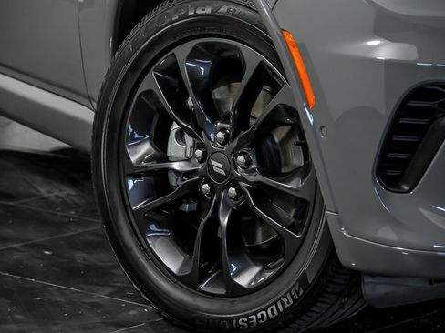 Used 2024 Dodge Durango R/T AWD/4WD image 3