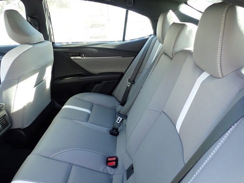 New 2026 Toyota Camry SE image 12