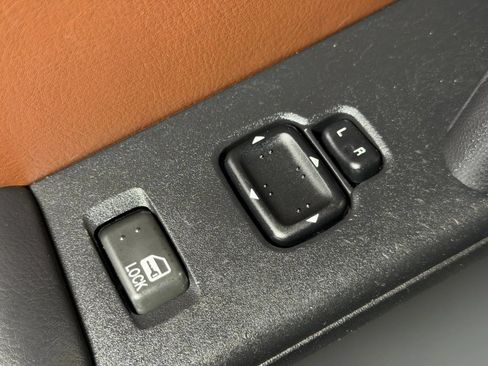 Used 2013 MAZDA MX-5 Miata Grand Touring RWD image 15